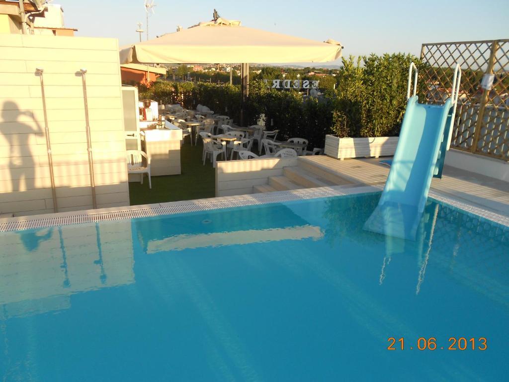 Ciccio Hotel Misano Adriatico Exterior foto